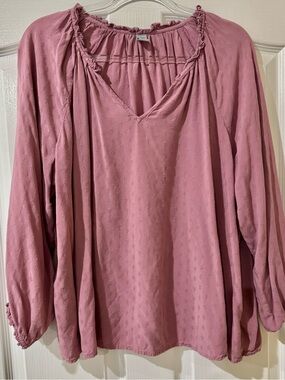 Old Navy Rose Pink Ruffled Split Neck Top 1X